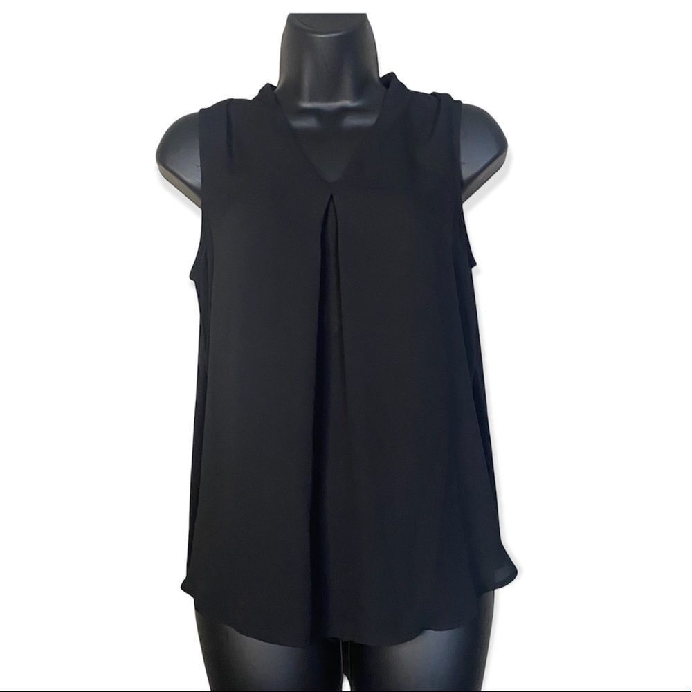 Worthington Black V Neck Sleeveless Classy